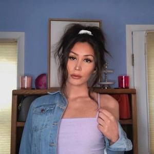 Meet your Posher, Joie